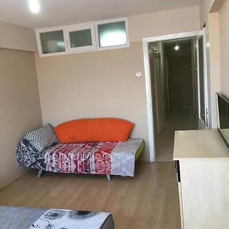 Abbasi Apart 3 Apartament